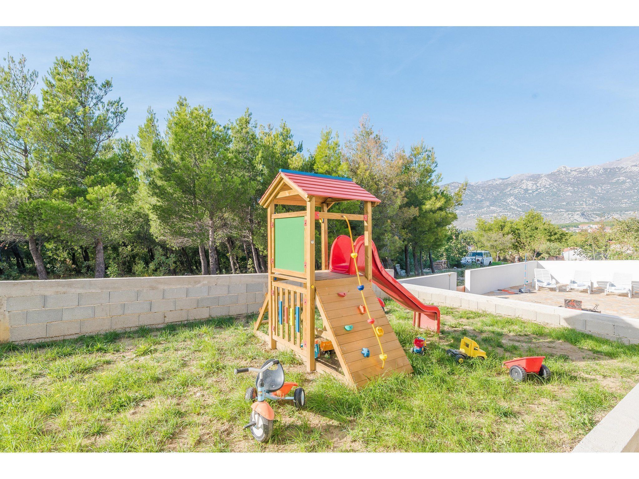 Villa More With Pool And Garden