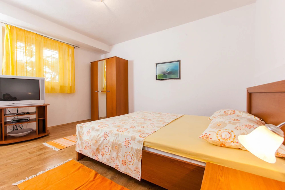 Apartments Klaric Jesenice