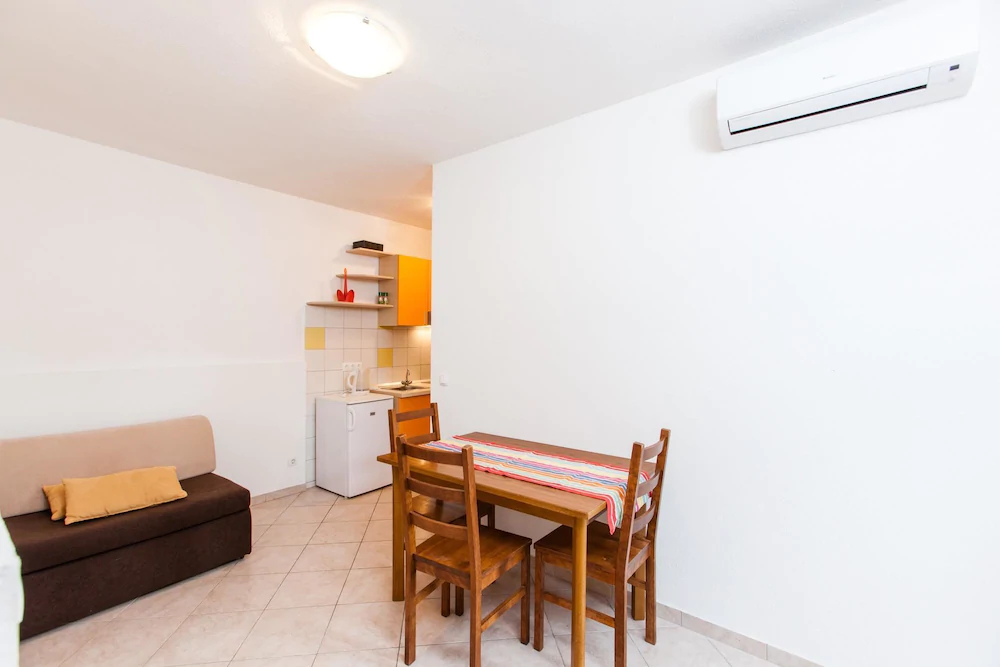 Apartments Klaric Jesenice