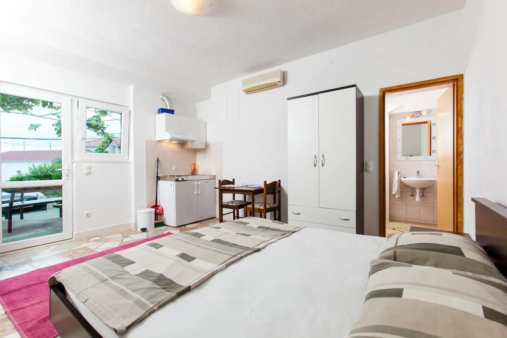 Apartments Klaric Jesenice
