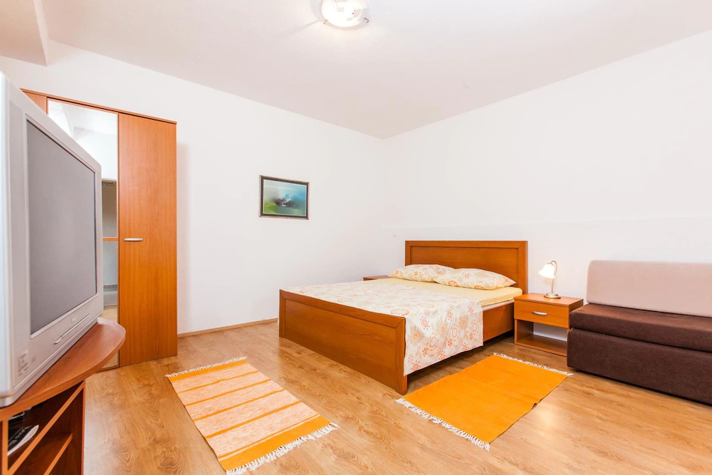 Apartments Klaric Jesenice