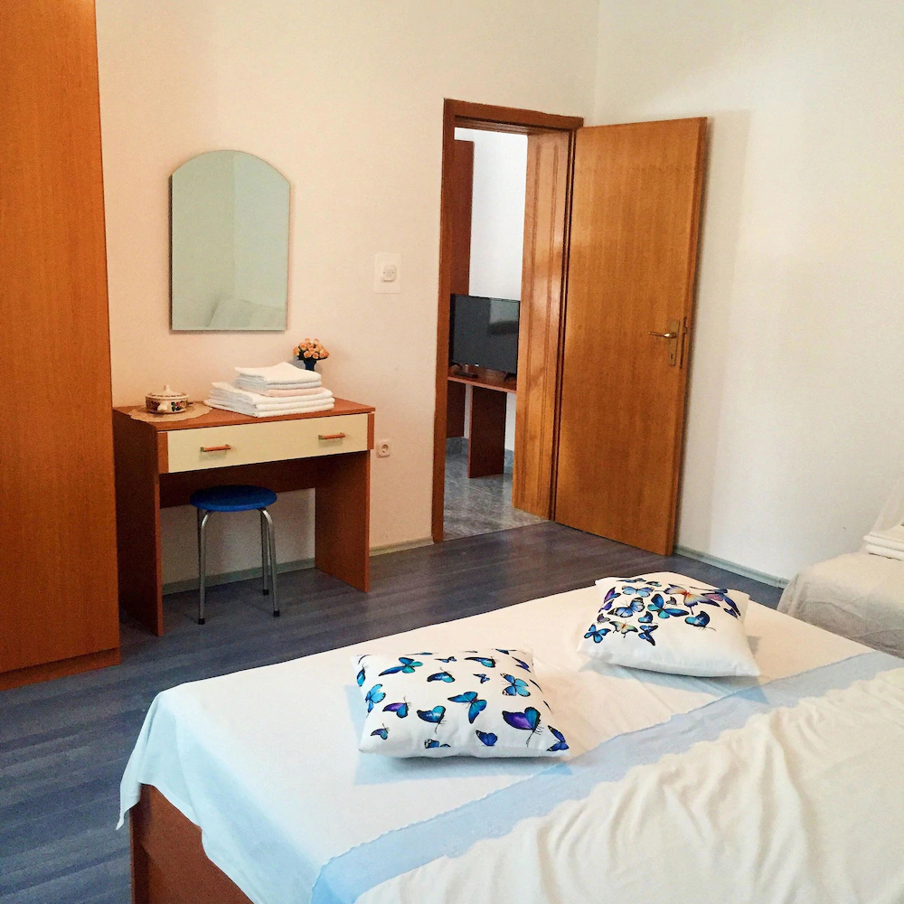 Apartments Mirela