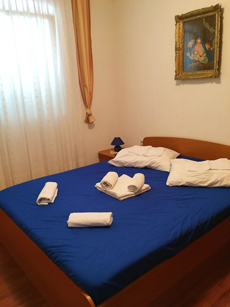Apartments Mirela