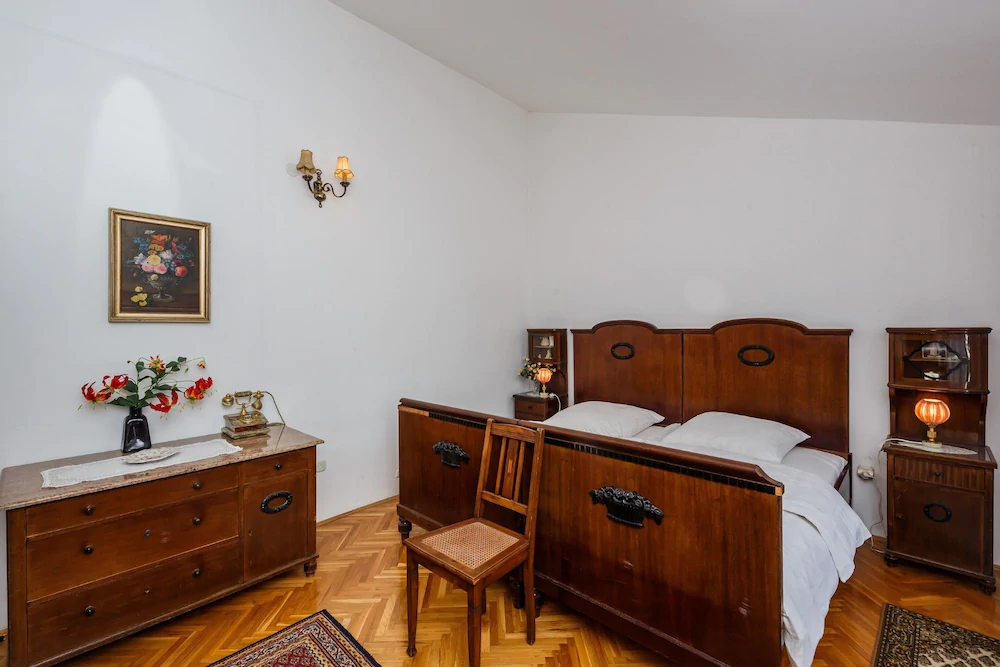 Apartments Bagic