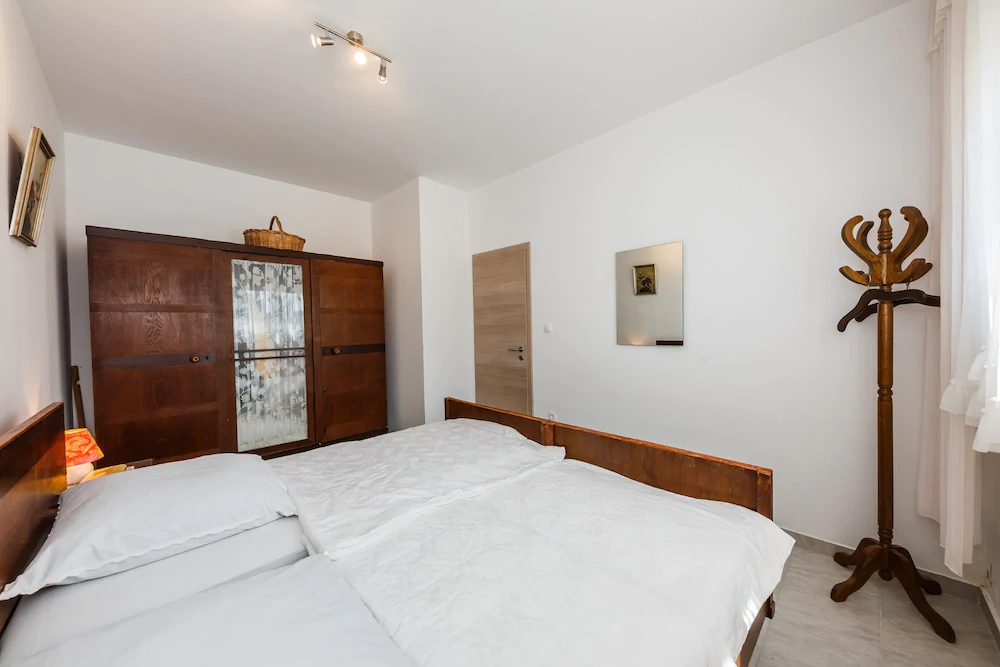 Apartments Bagic