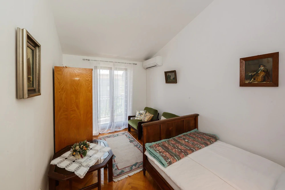 Apartments Bagic
