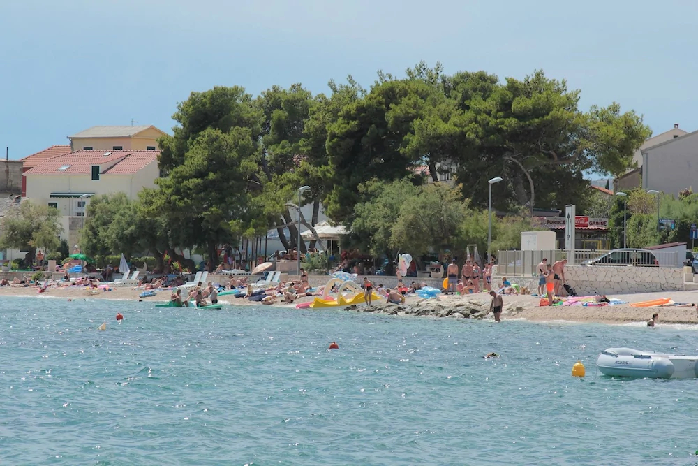 Apartments Bagic