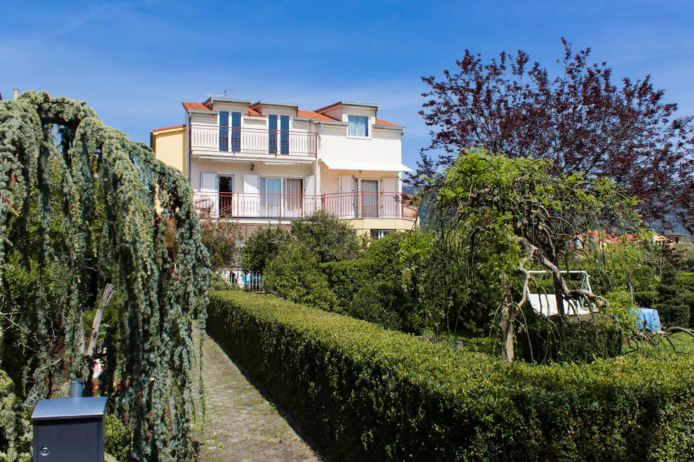 Apartments Danja