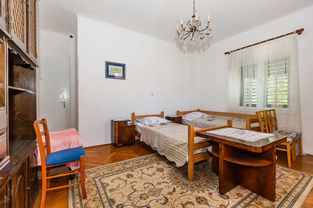Apartments Jelen