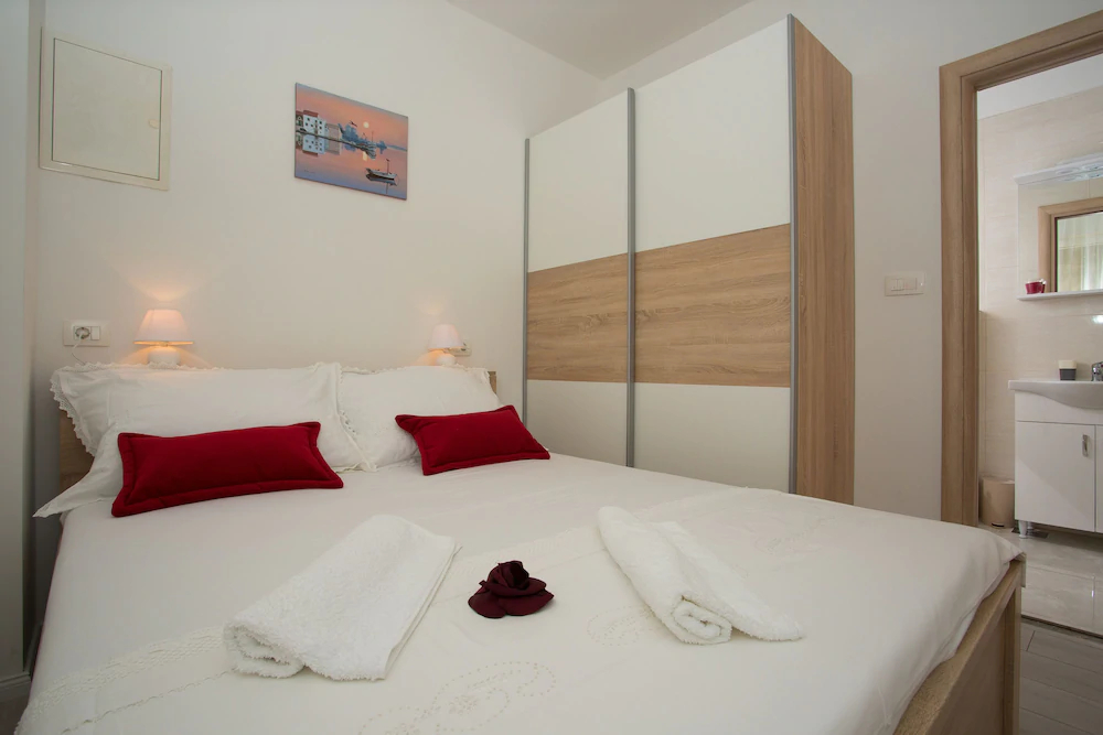Apartments Kampanel