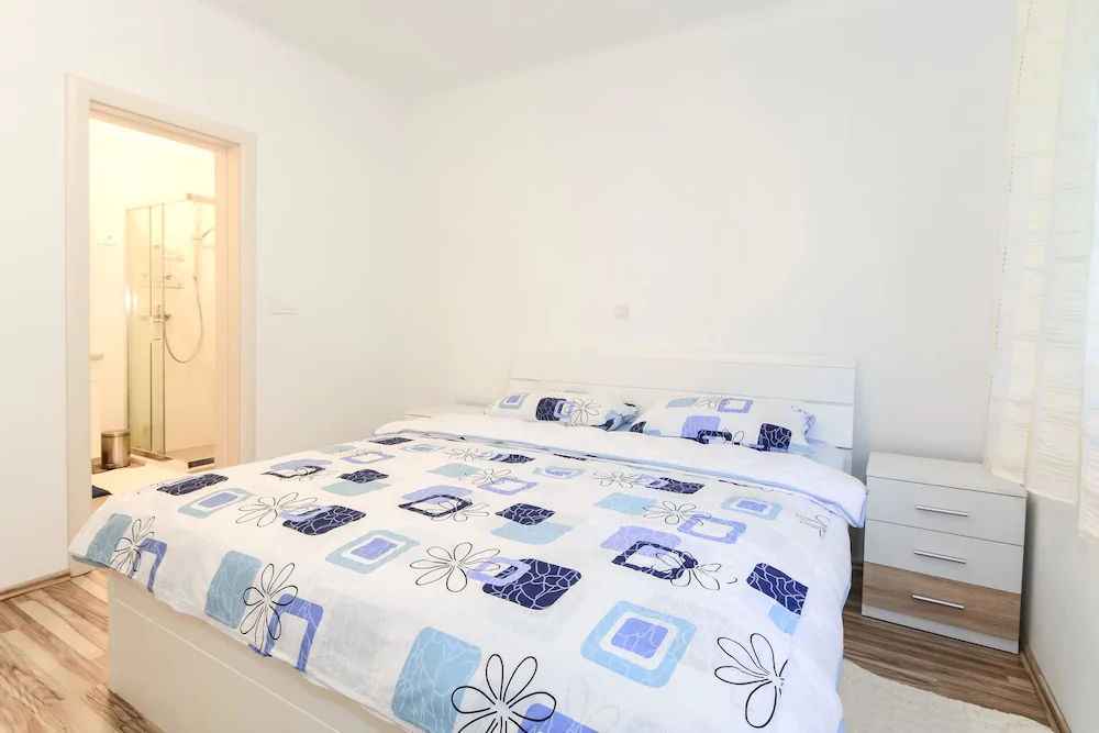 Apartments Konta