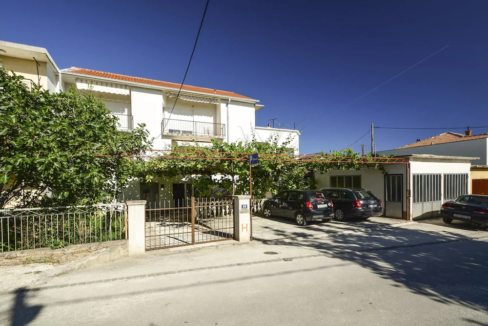 Apartments Konta