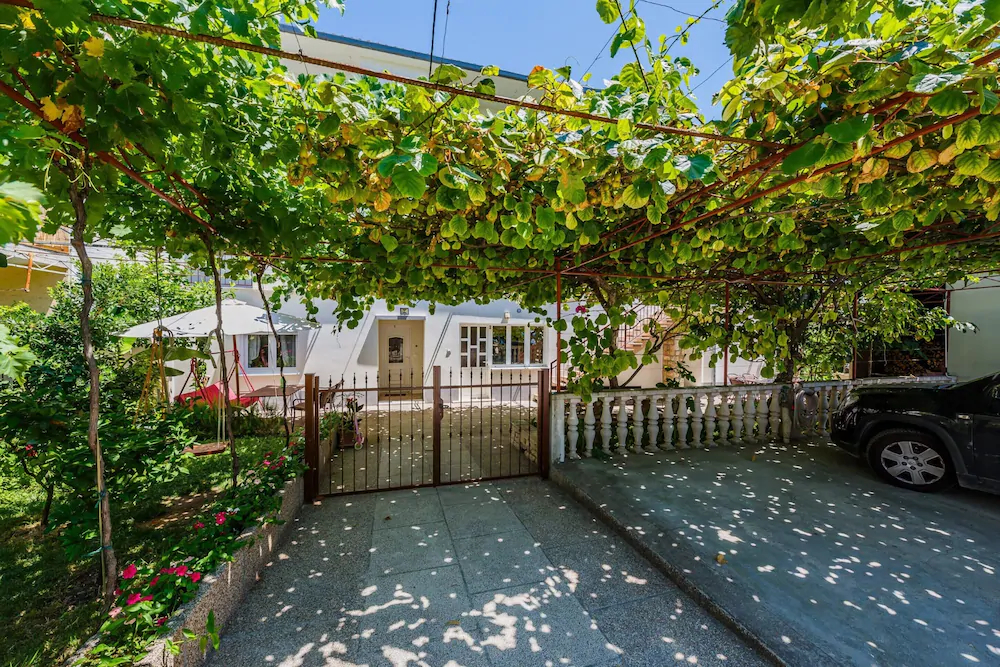 Apartments Konta