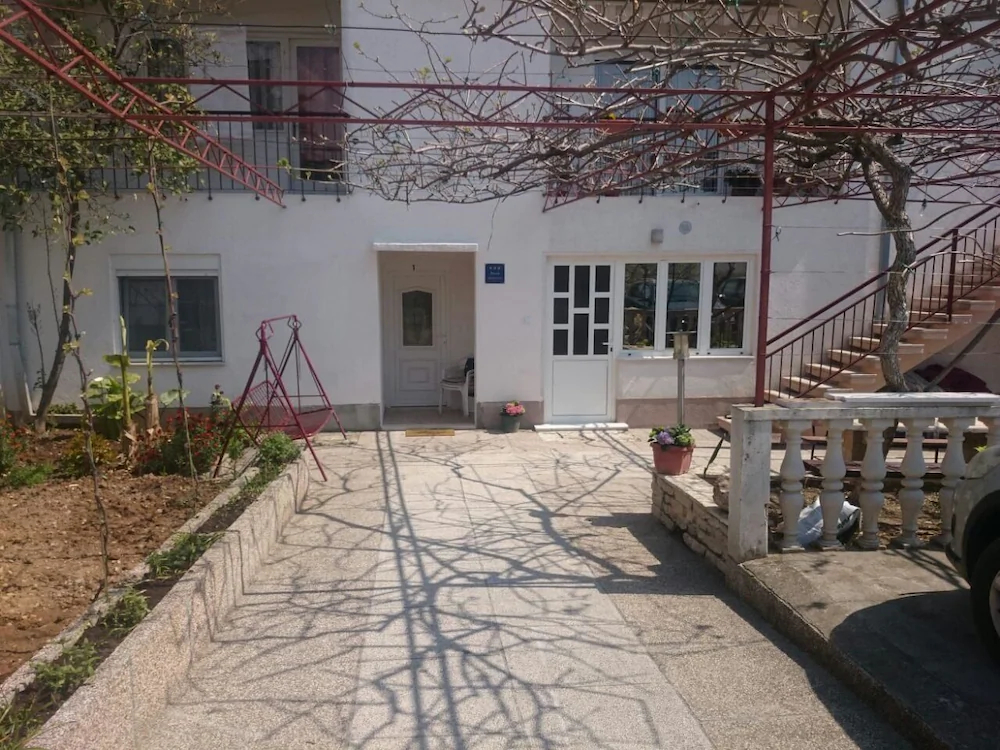 Apartments Konta