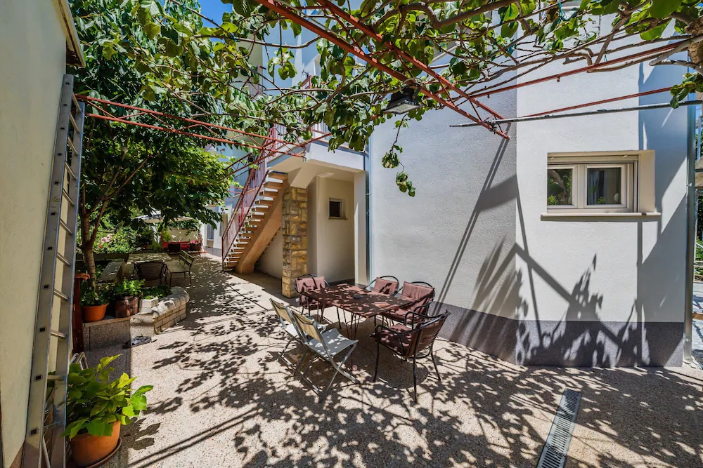 Apartments Konta
