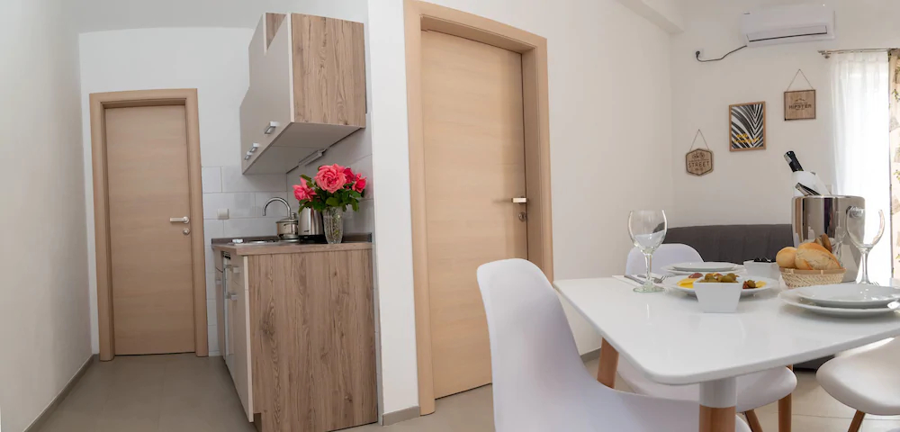 Apartments Livaja