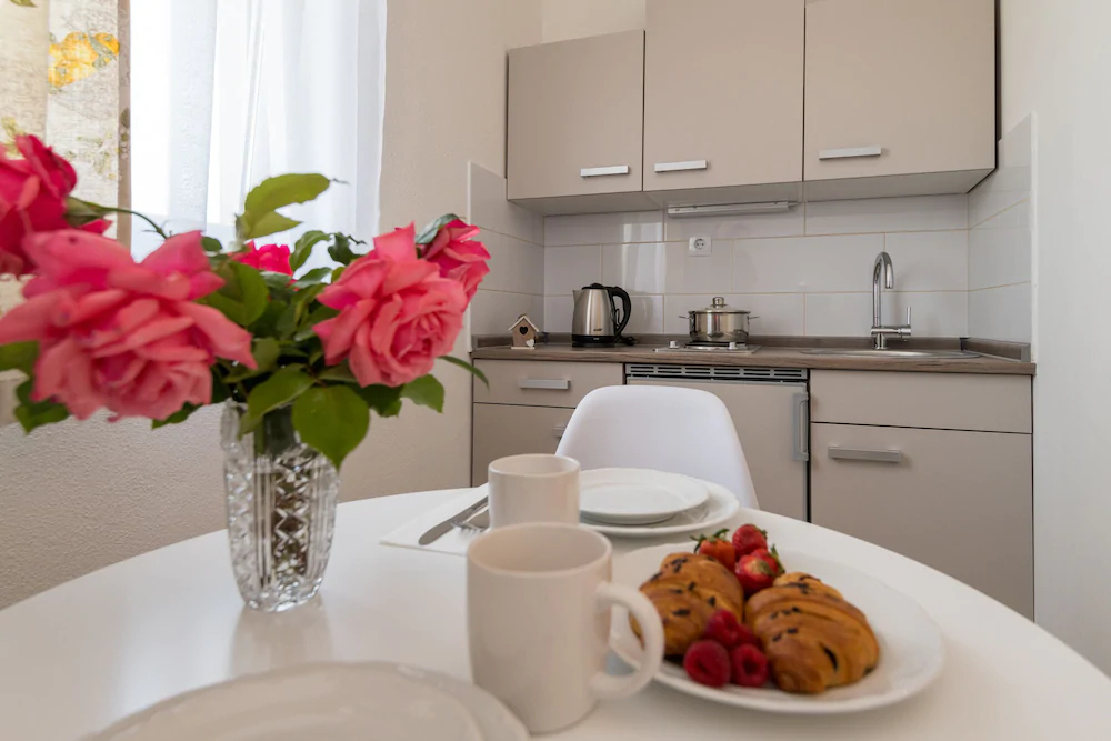 Apartments Livaja