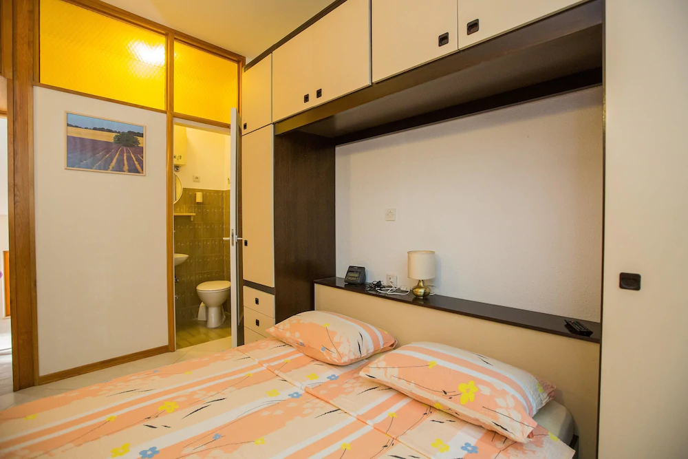 Apartments Loncar