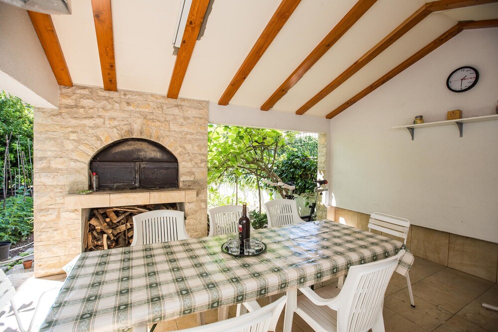 Apartments Loncar