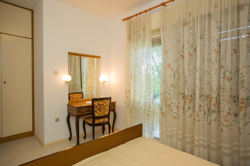 Apartments Loncar