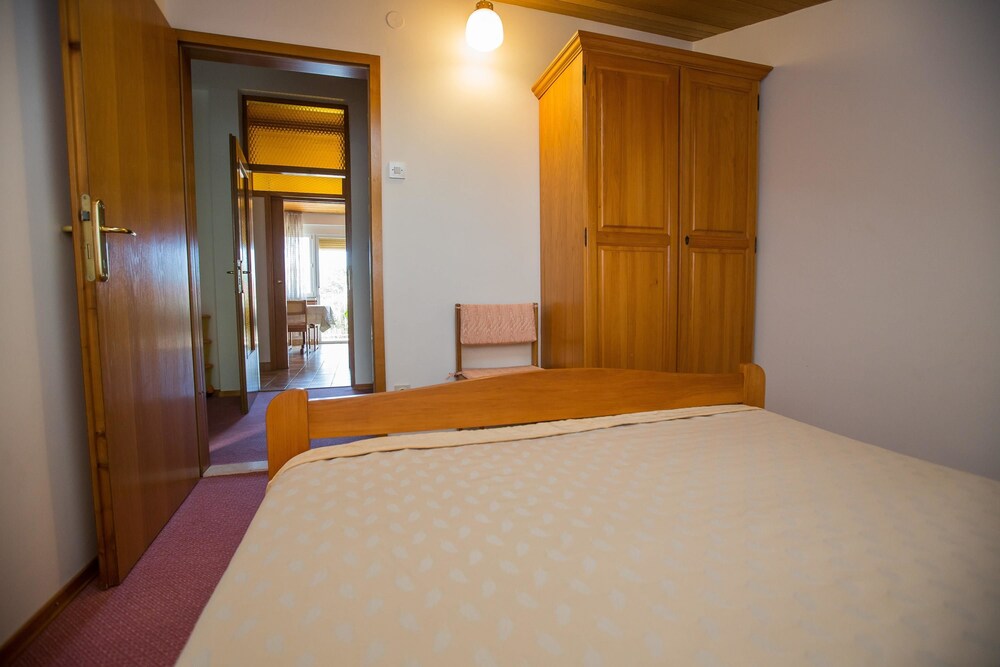 Apartments Loncar