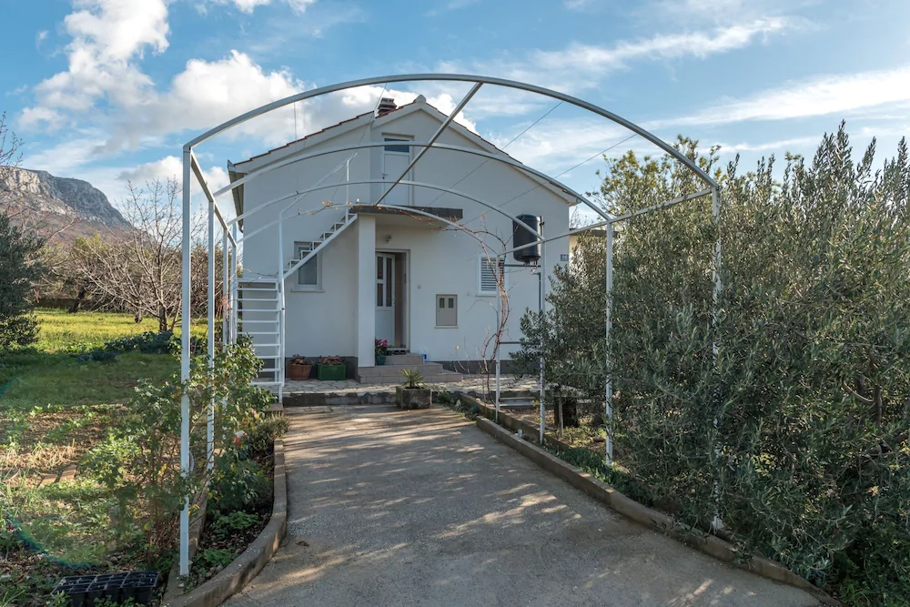 Flower House