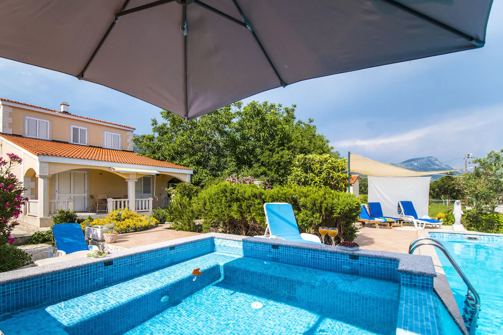 House Maria