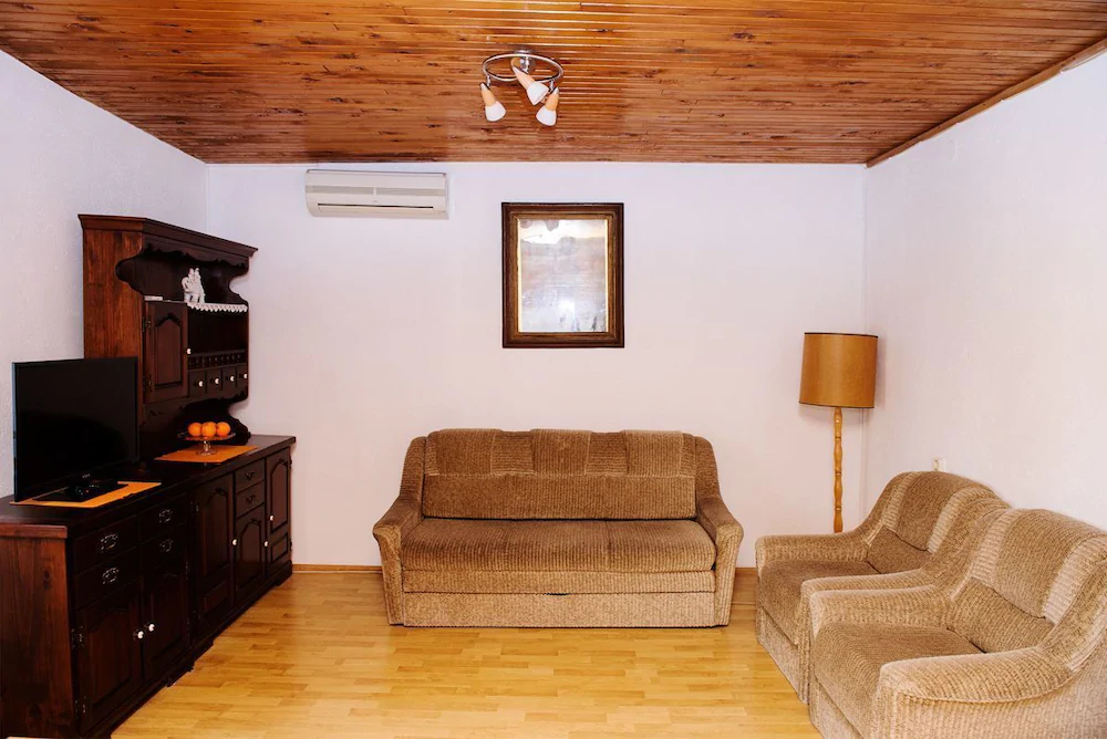 House Nevenka