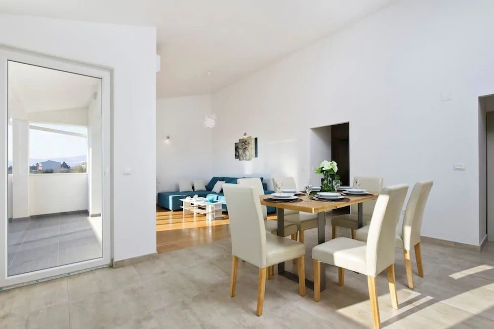 Villa Kiki