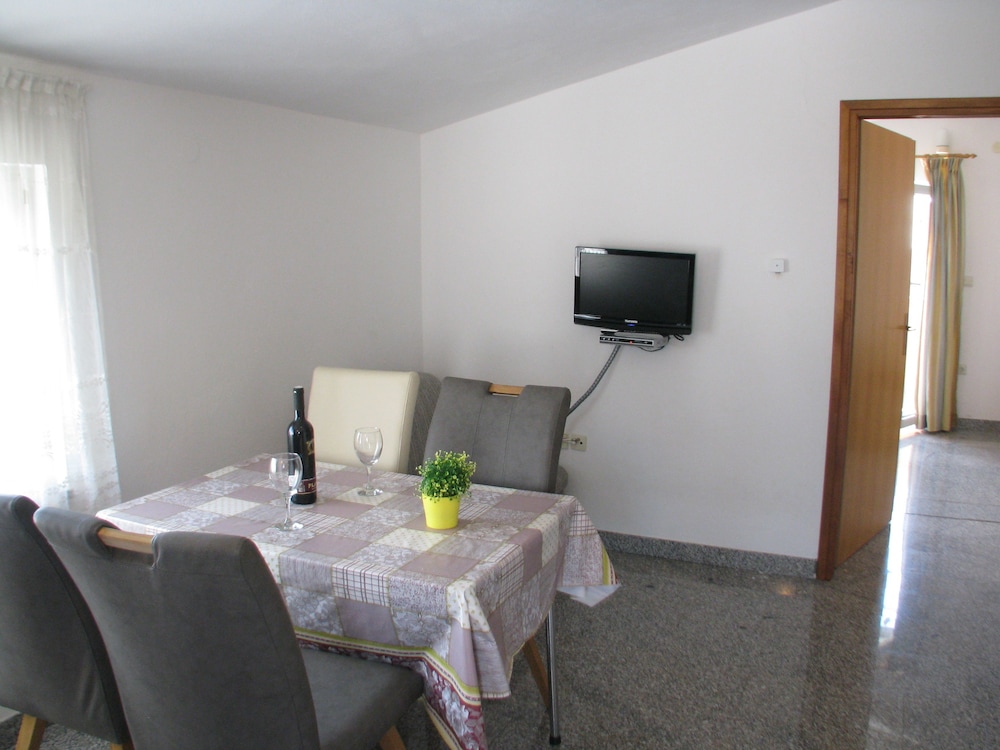 Apartments Bosnjak