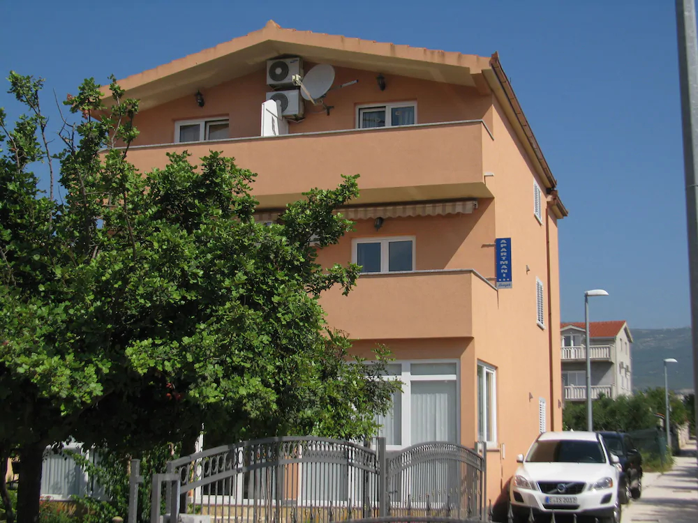 Apartments Bosnjak