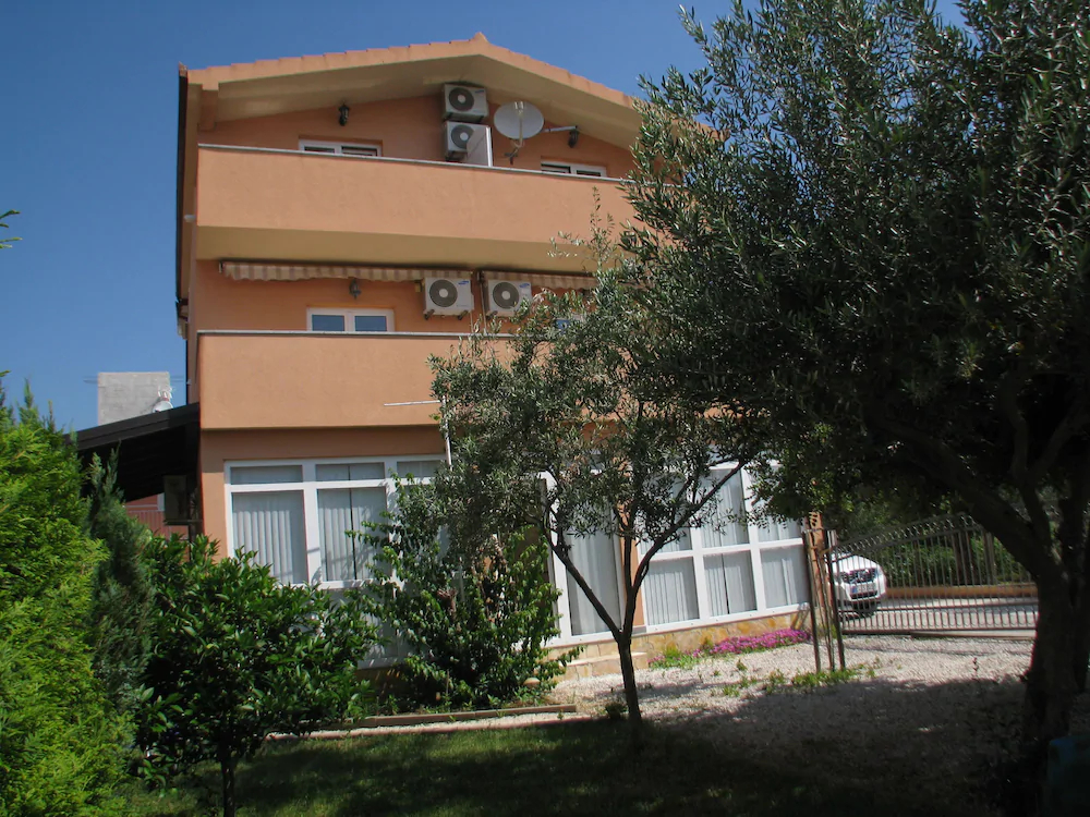 Apartments Bosnjak