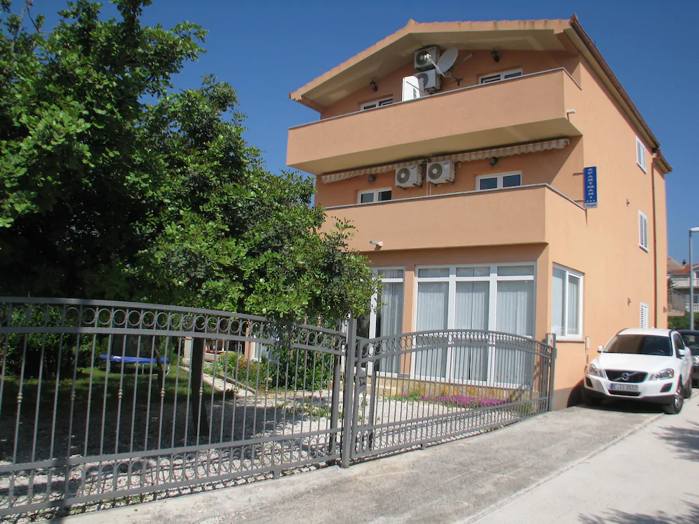 Apartments Bosnjak