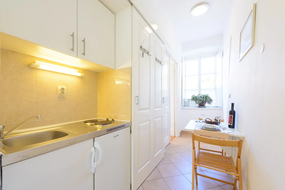 Apartments Eta