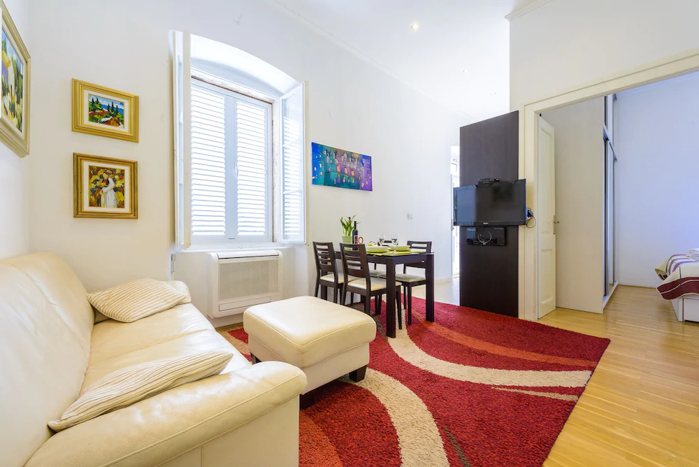 Apartments Eta