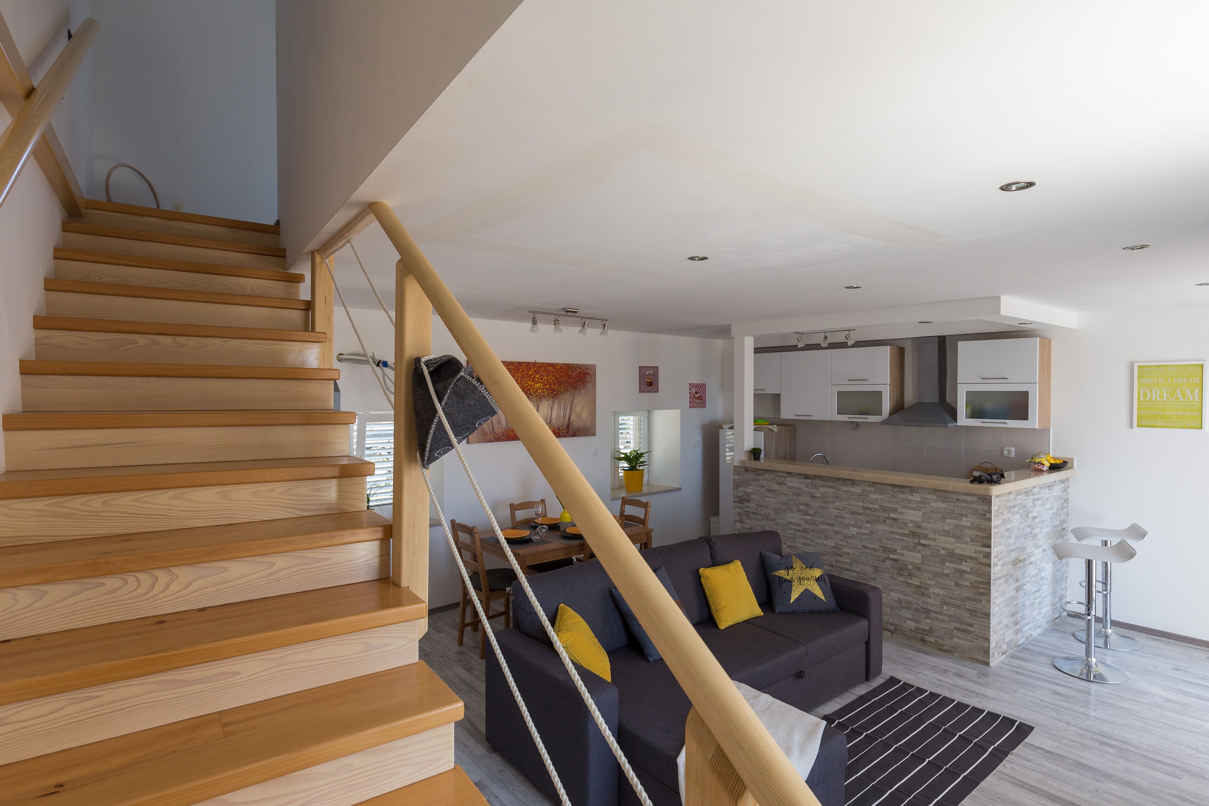House Godimento