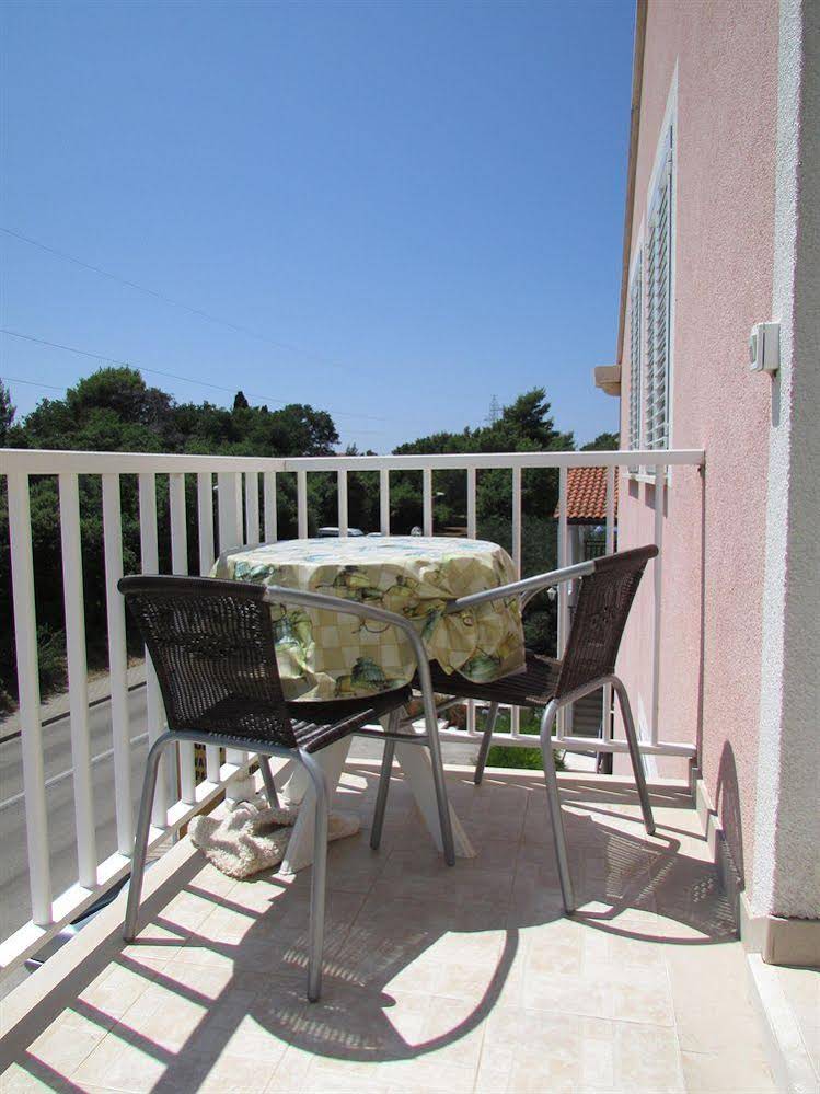 Villa Nick