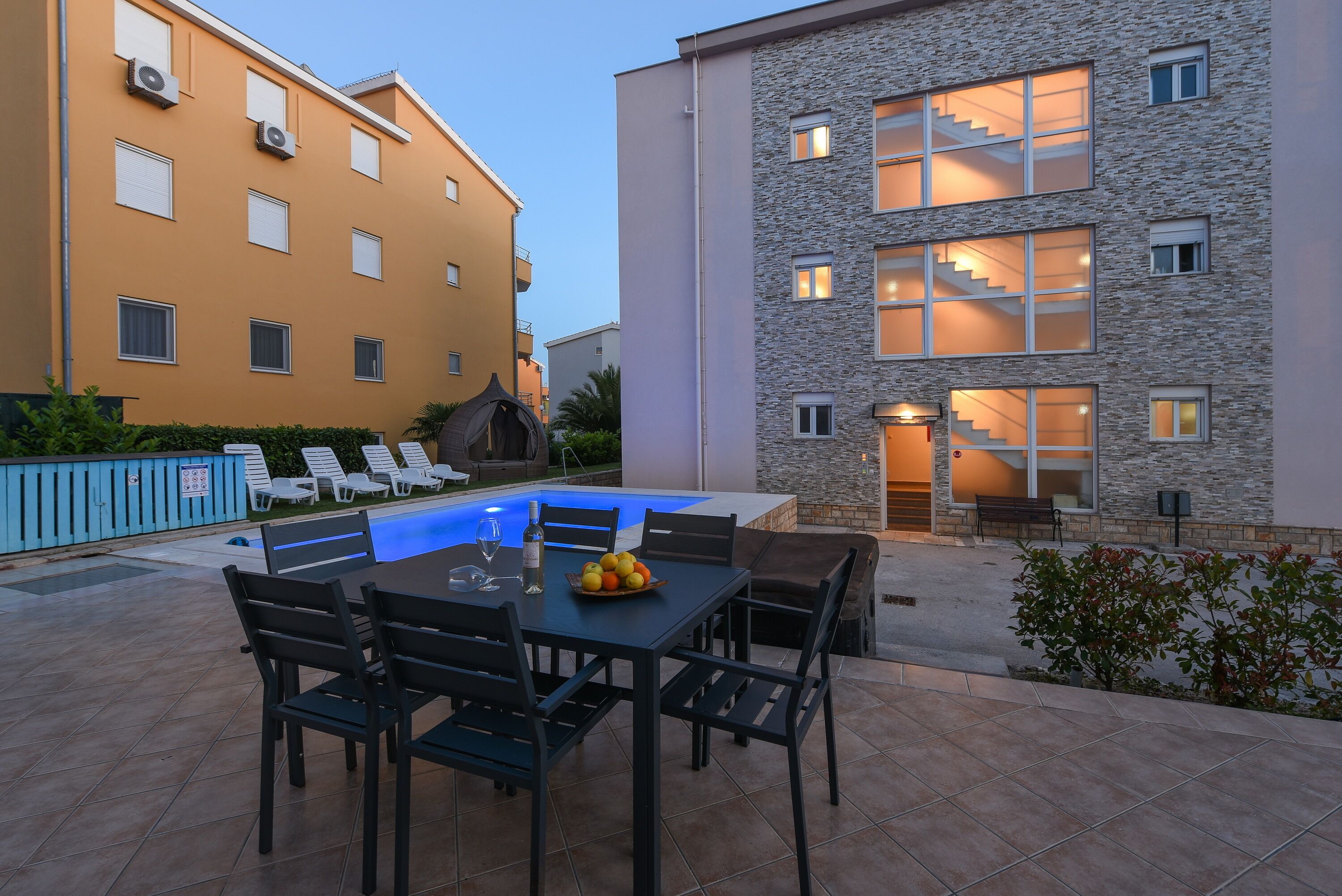 Sunset Beach Suites