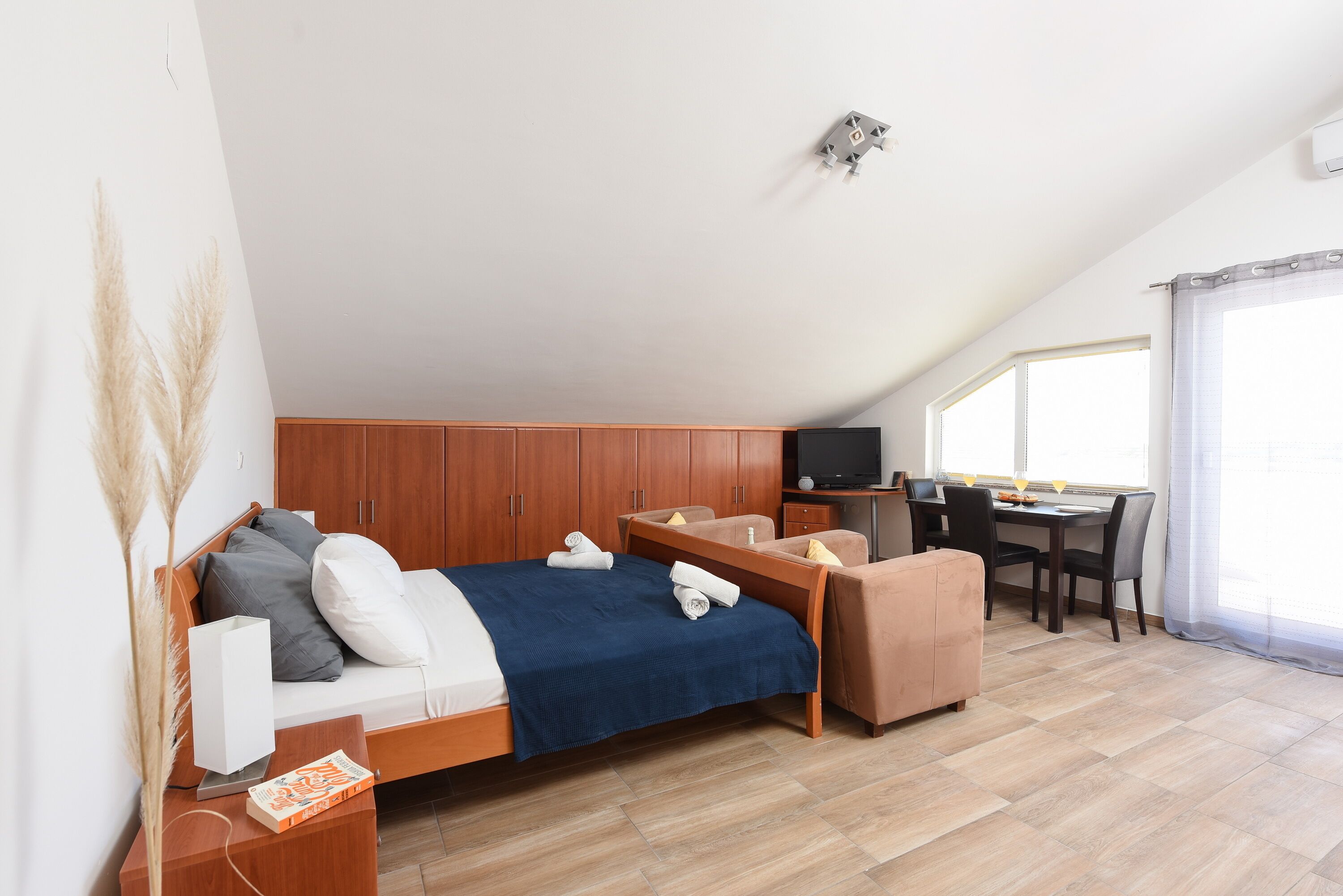 Sunset Beach Suites