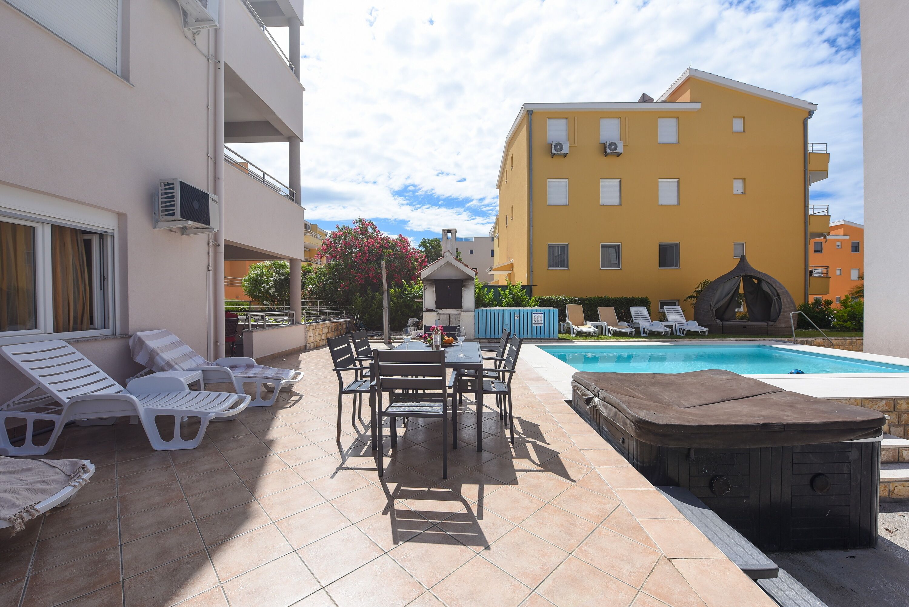 Sunset Beach Suites