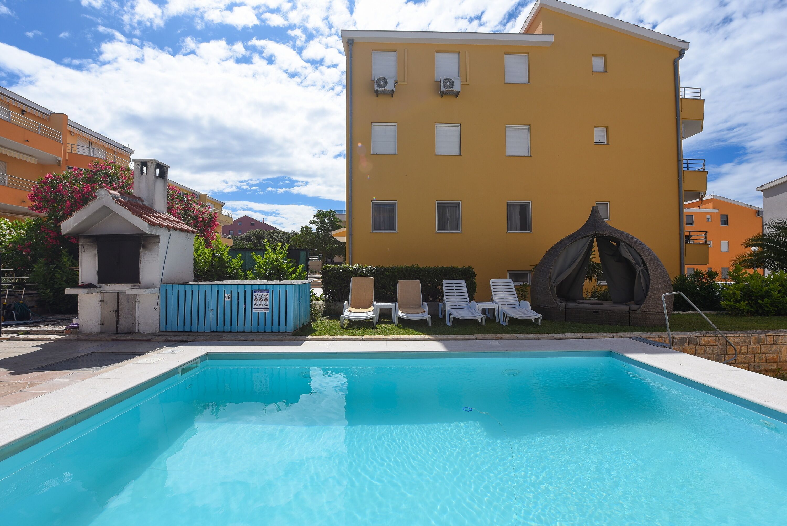 Sunset Beach Suites