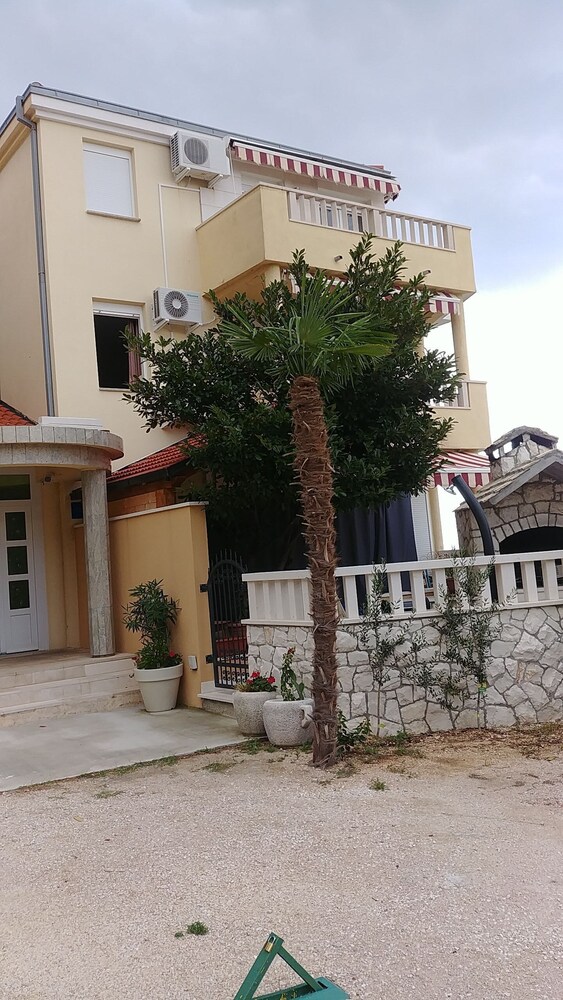 Apartments Gordana