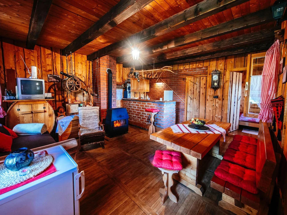 Serene Holiday Home