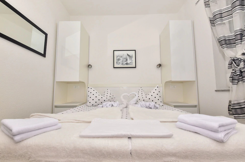 Apartmani Bernarda
