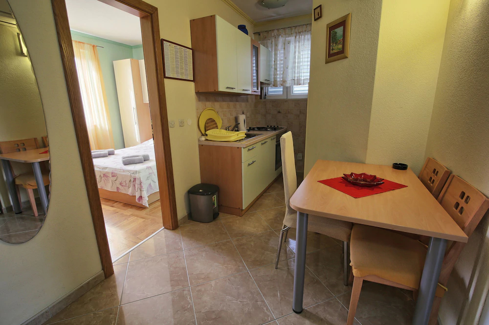Apartments Avdic