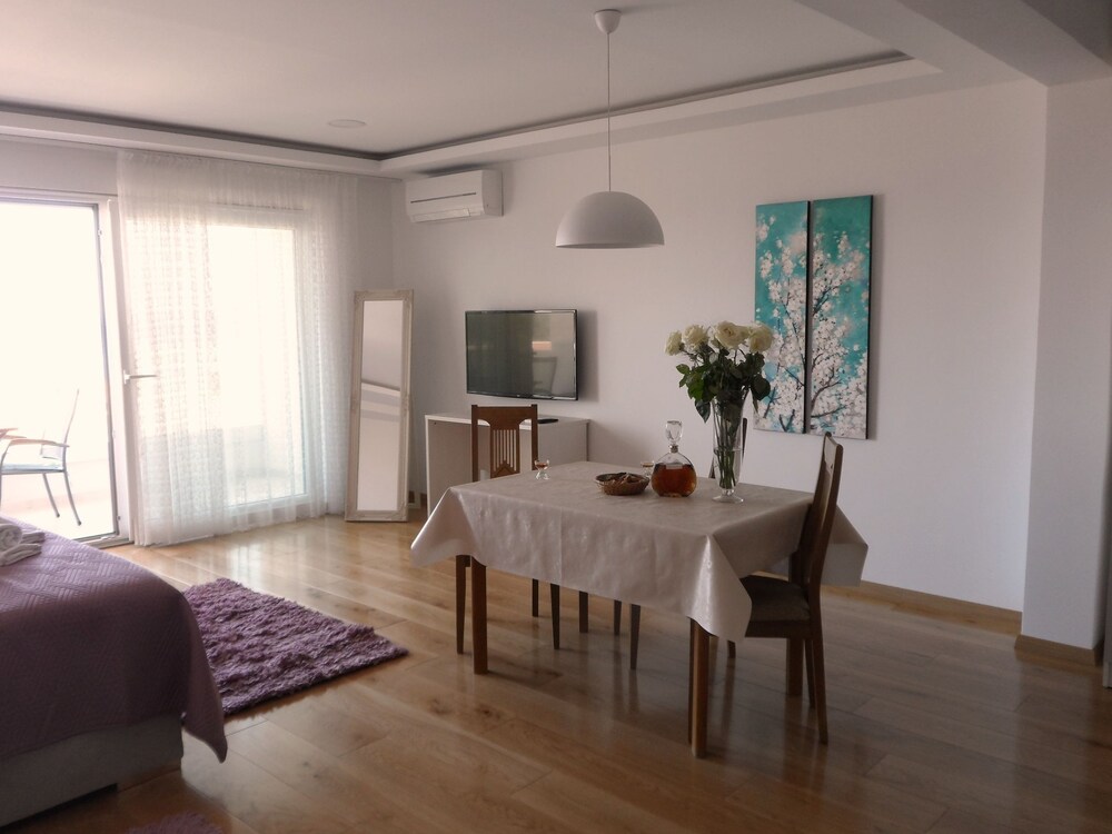 Apartments Dany