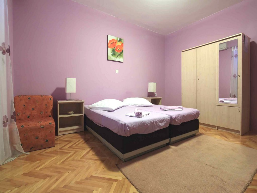 Apartments Goran
