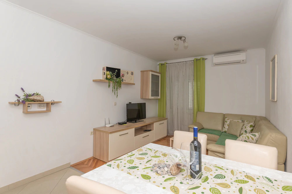 Apartments Igor