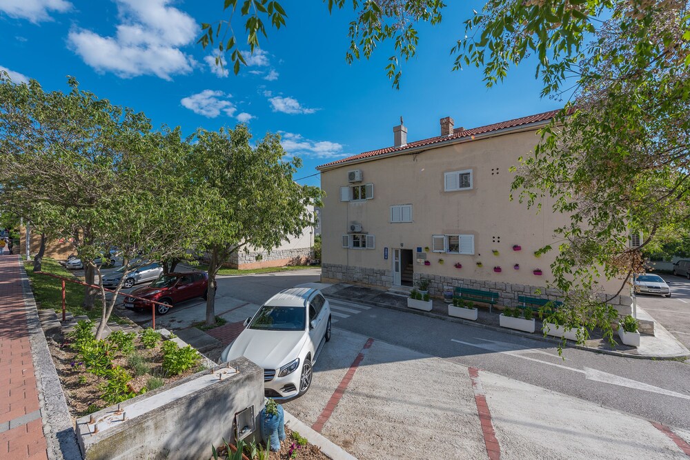 Apartments Igor