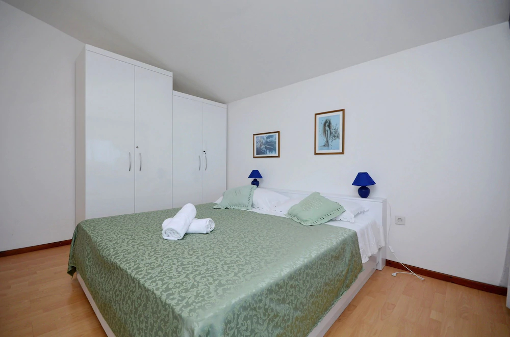 Apartments Jadranka